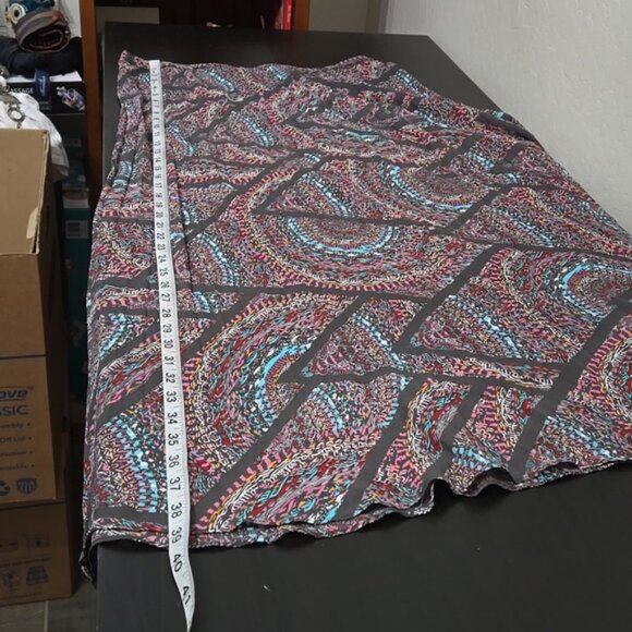 Lucy & Laurel Pleated Skirt Multi-Color Maxi Ankle Skirt Size Large ☆ - Picture 10 of 10